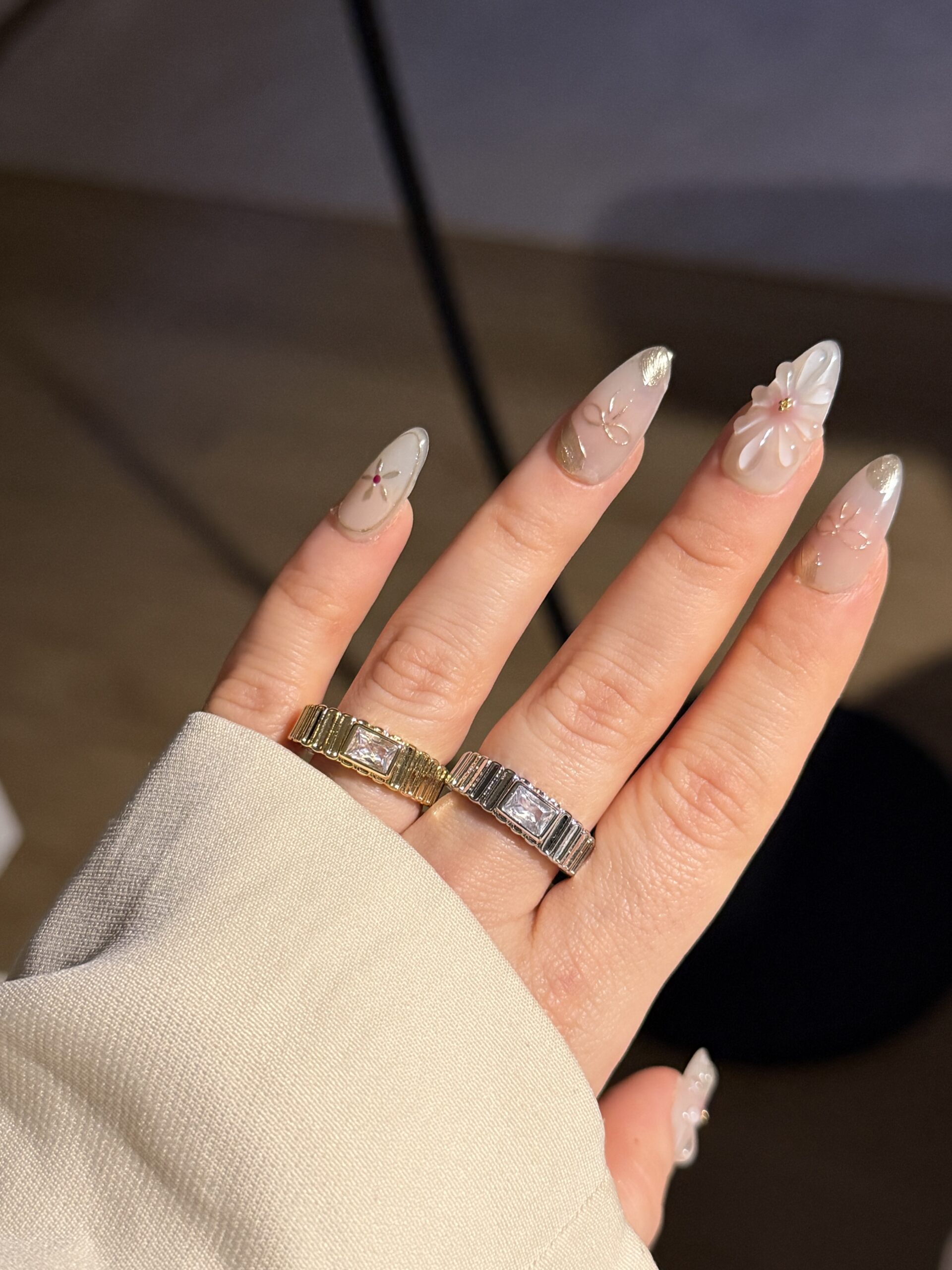 YK00093 I SILVER